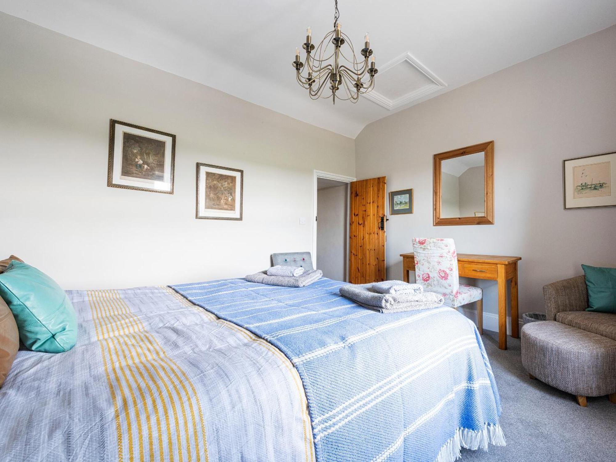 Red Kite Cottage Easton on the Hill Ngoại thất bức ảnh